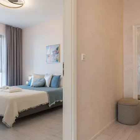 La View 2br By The Sea Ev Charger & Free Parking And Pool