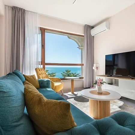 La View 2br By The Sea Ev Charger & Free Parking And Pool *