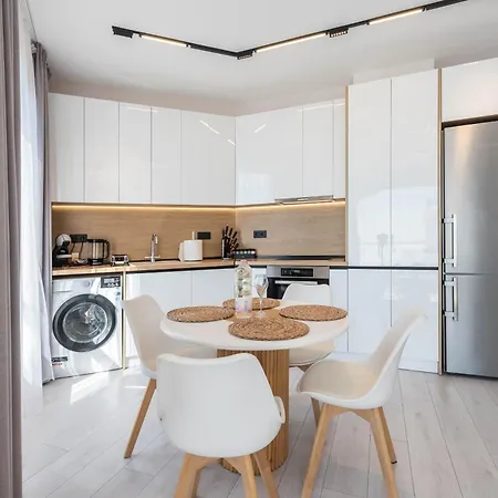 公寓 La View 2br By The Sea Ev Charger & Free Parking And Pool